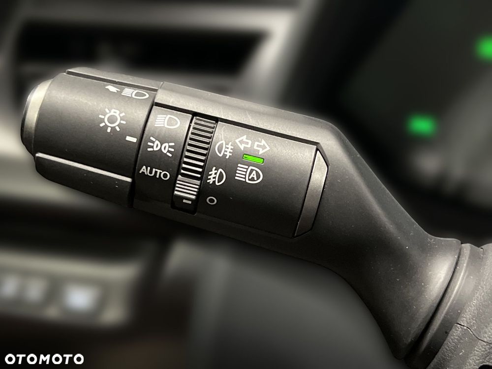 Lexus UX 250h GPF Business 2WD - 29