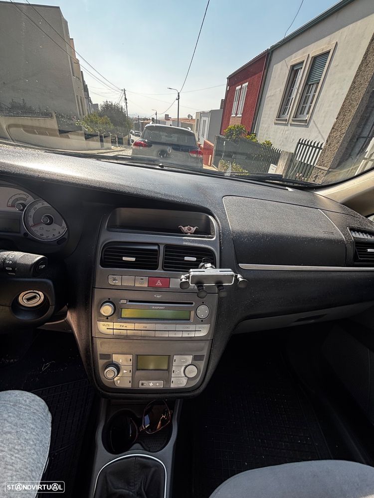 Fiat Linea 1.3 M-Jet Emotion - 11