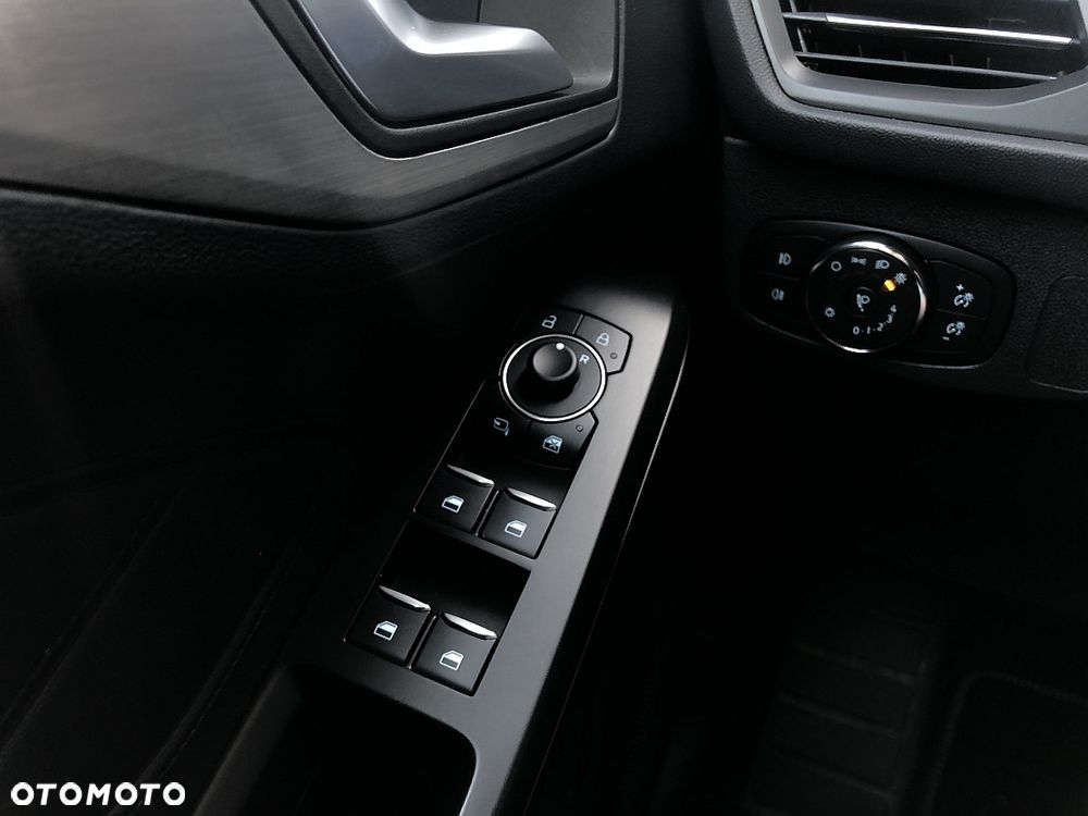 Ford Focus 1.0 EcoBoost mHEV Active Design - 29