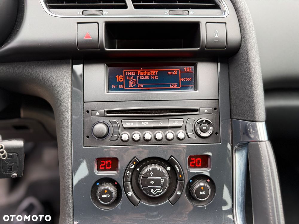 Peugeot 3008 HDi FAP 115 Access - 25