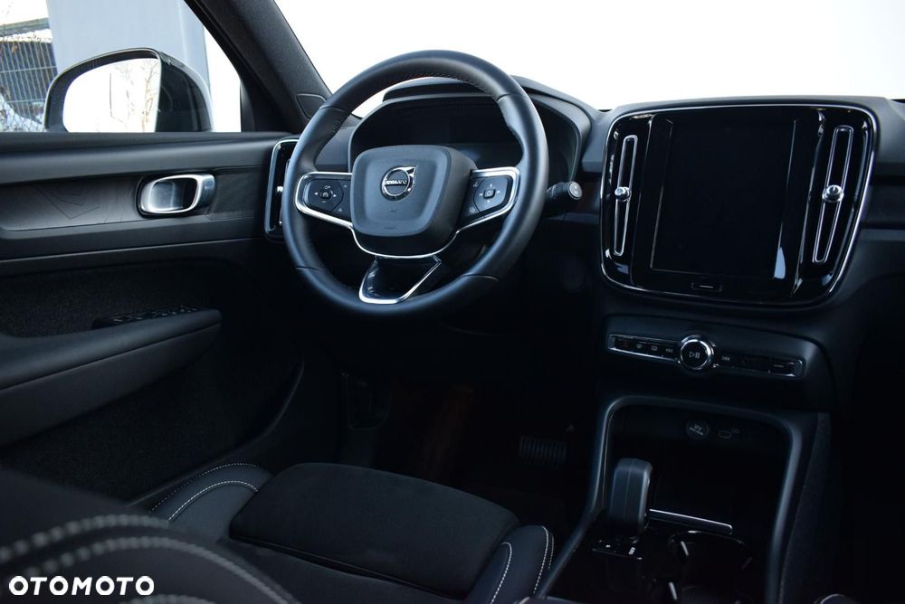 Volvo XC 40 - 13