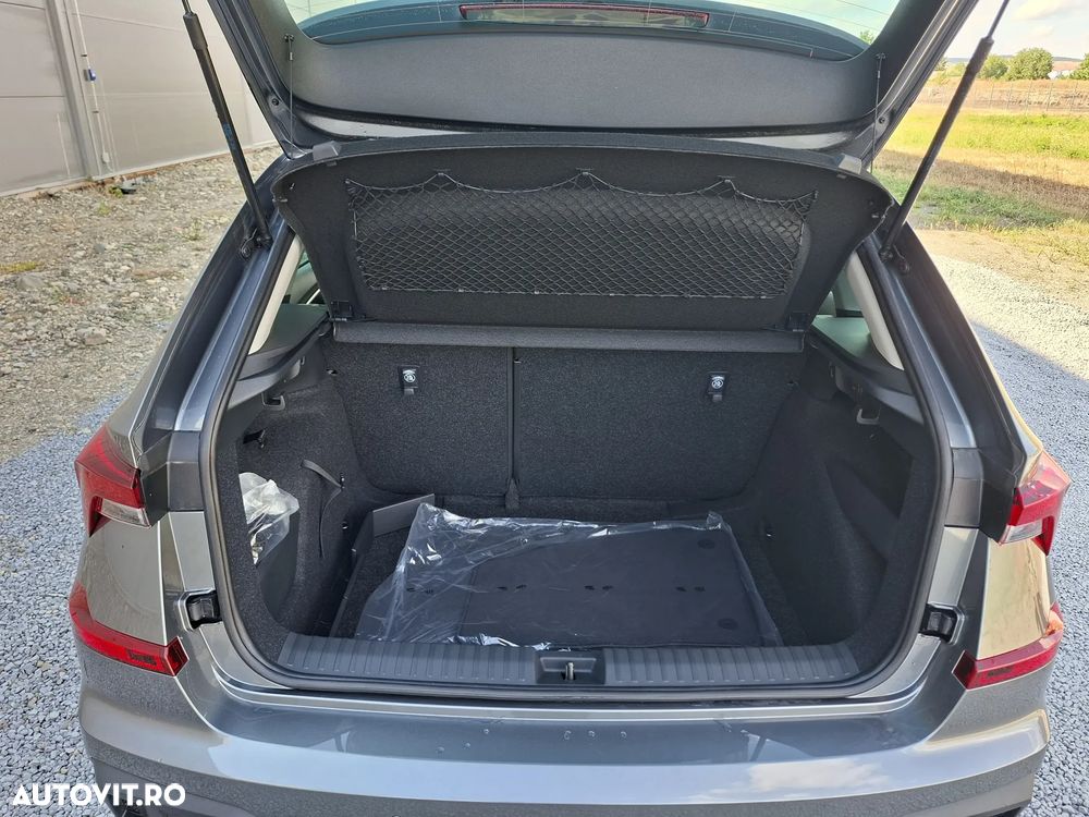 Skoda Kamiq 1.5 TSI DSG Selection - 23