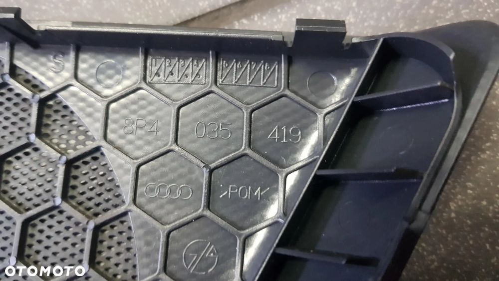 KRATKI GŁOŚNIKÓW KRATKA GŁOŚNIKA OSŁONA AUDI A3 8P SPORTBACK 5 DRZWI 8P4035436 8P4035420 - 5