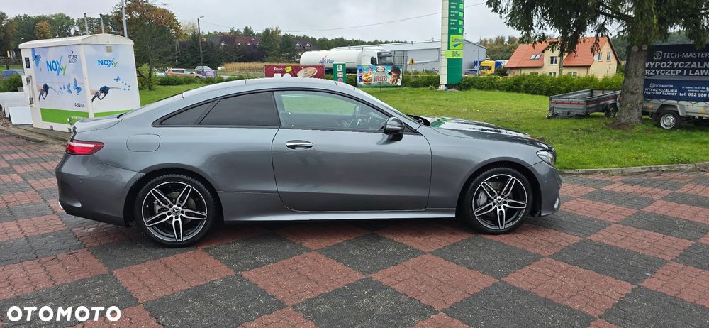 Mercedes-Benz Klasa E 220 d Coupe 4-Matic 9G-TRONIC - 9