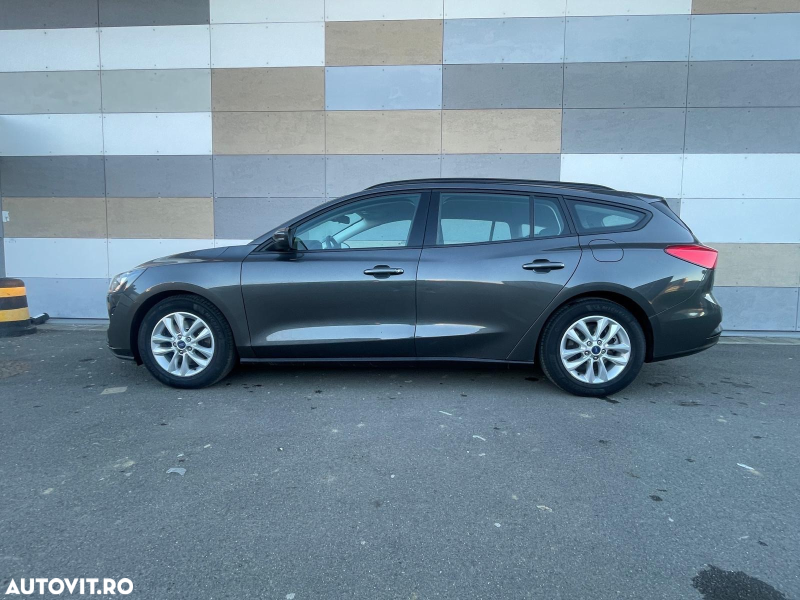 Ford Focus Turnier 1.5 TDCi ECOnetic 88g Start-Stopp-Sy Business - 21