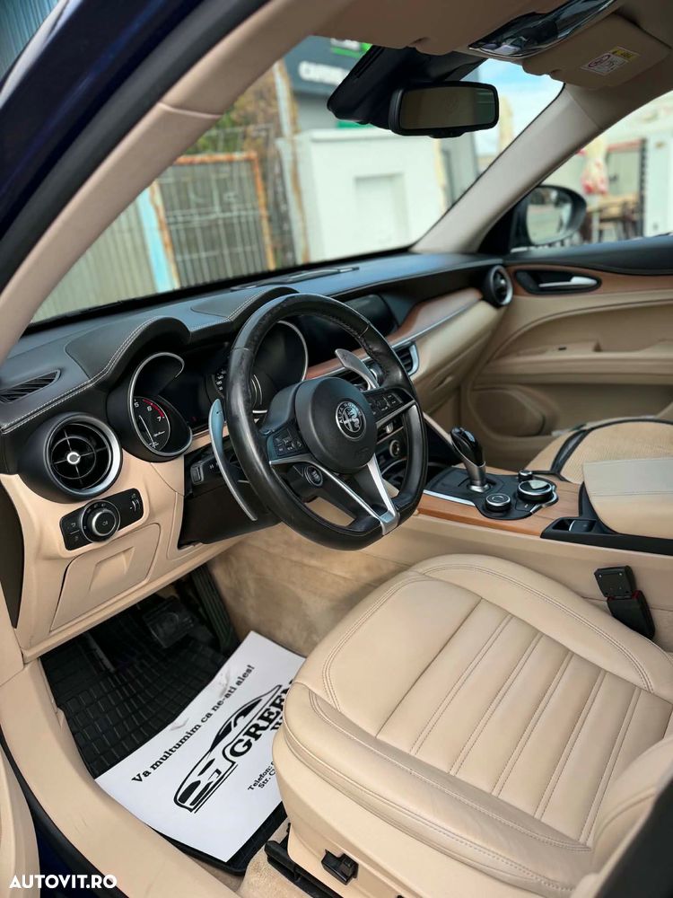Alfa Romeo Stelvio 2.0 Turbo AWD AT8 First Edition - 3