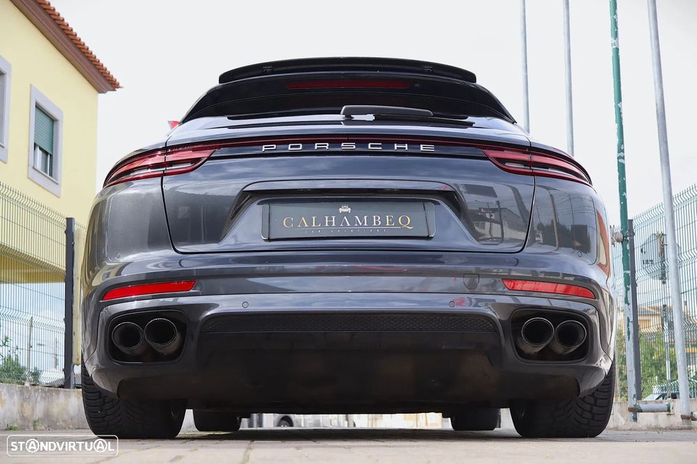 Porsche Panamera Sport Turismo 4 E-Hybrid - 48