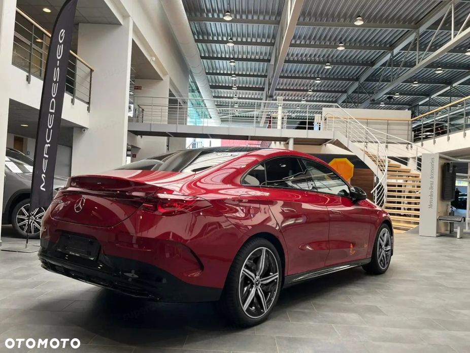 Mercedes-Benz CLA - 4