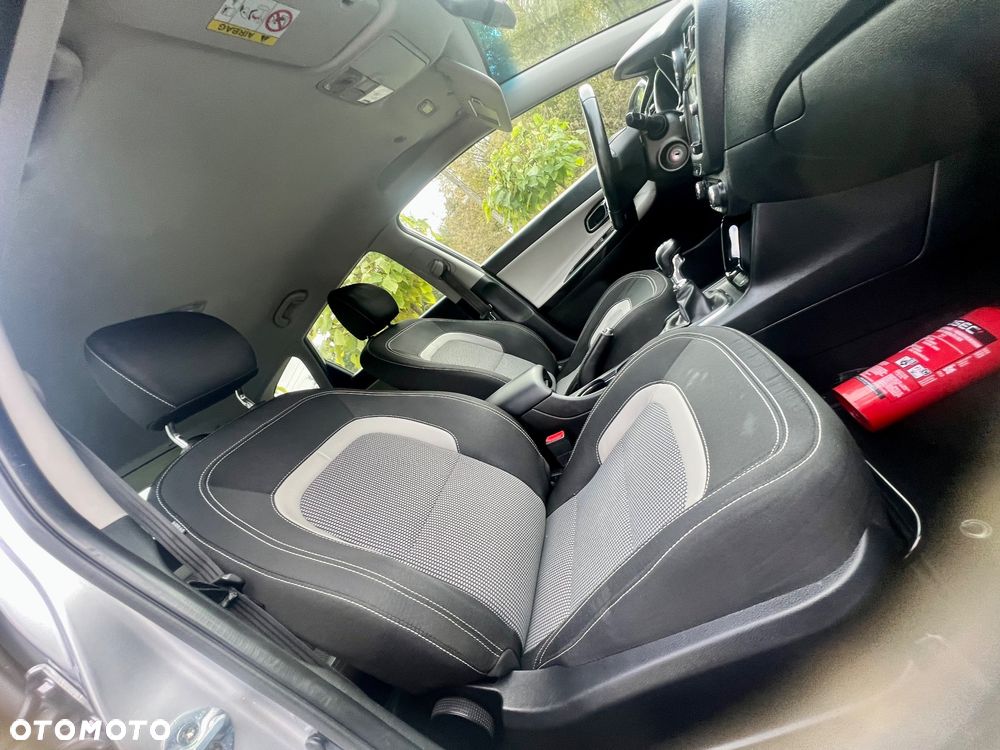 Kia Ceed SW 1.6 CRDi Spirit - 19