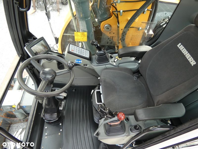 Liebherr 914 Compact / Super Stan / Speeder 30km/h / Łapy + pług / - 12