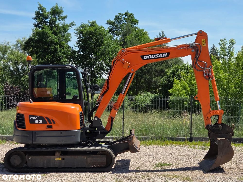 Doosan DX 63 - 2