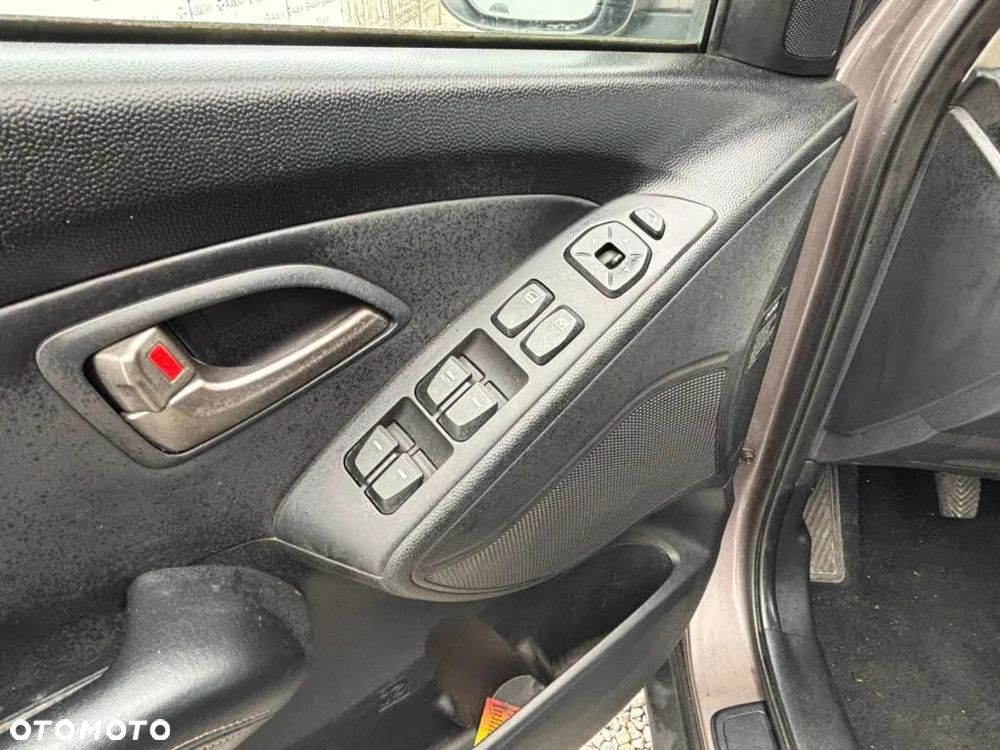 Hyundai ix35 2.0 CRDi 2WD Style - 22