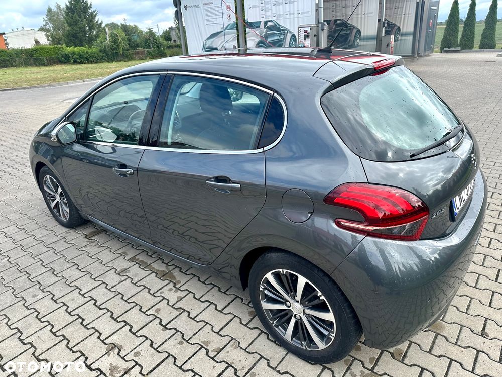 Peugeot 208 1.2 PureTech Allure - 3
