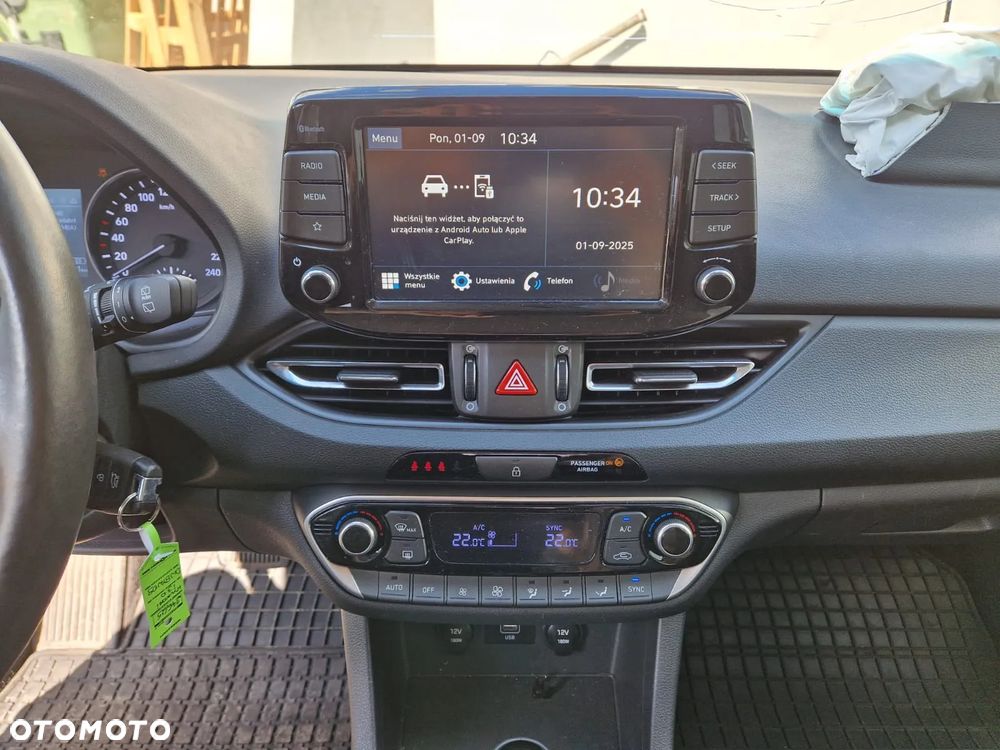 Hyundai i30 1.5 T-GDI 48V Smart DCT - 12