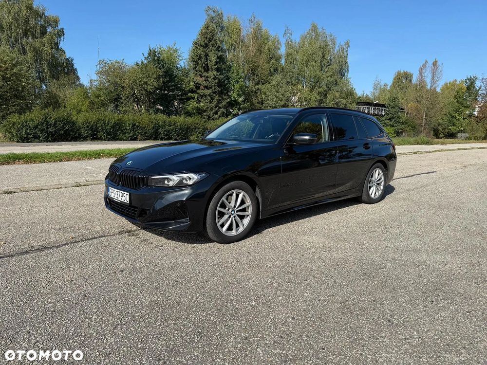 BMW Seria 3 320d Touring xDrive - 8