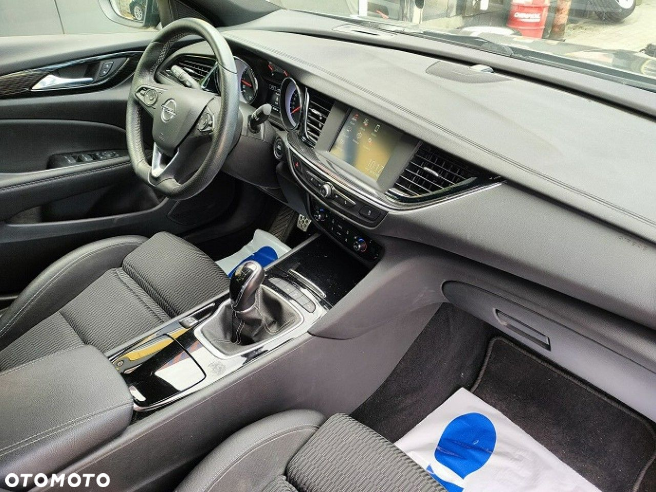 Opel Insignia - 14