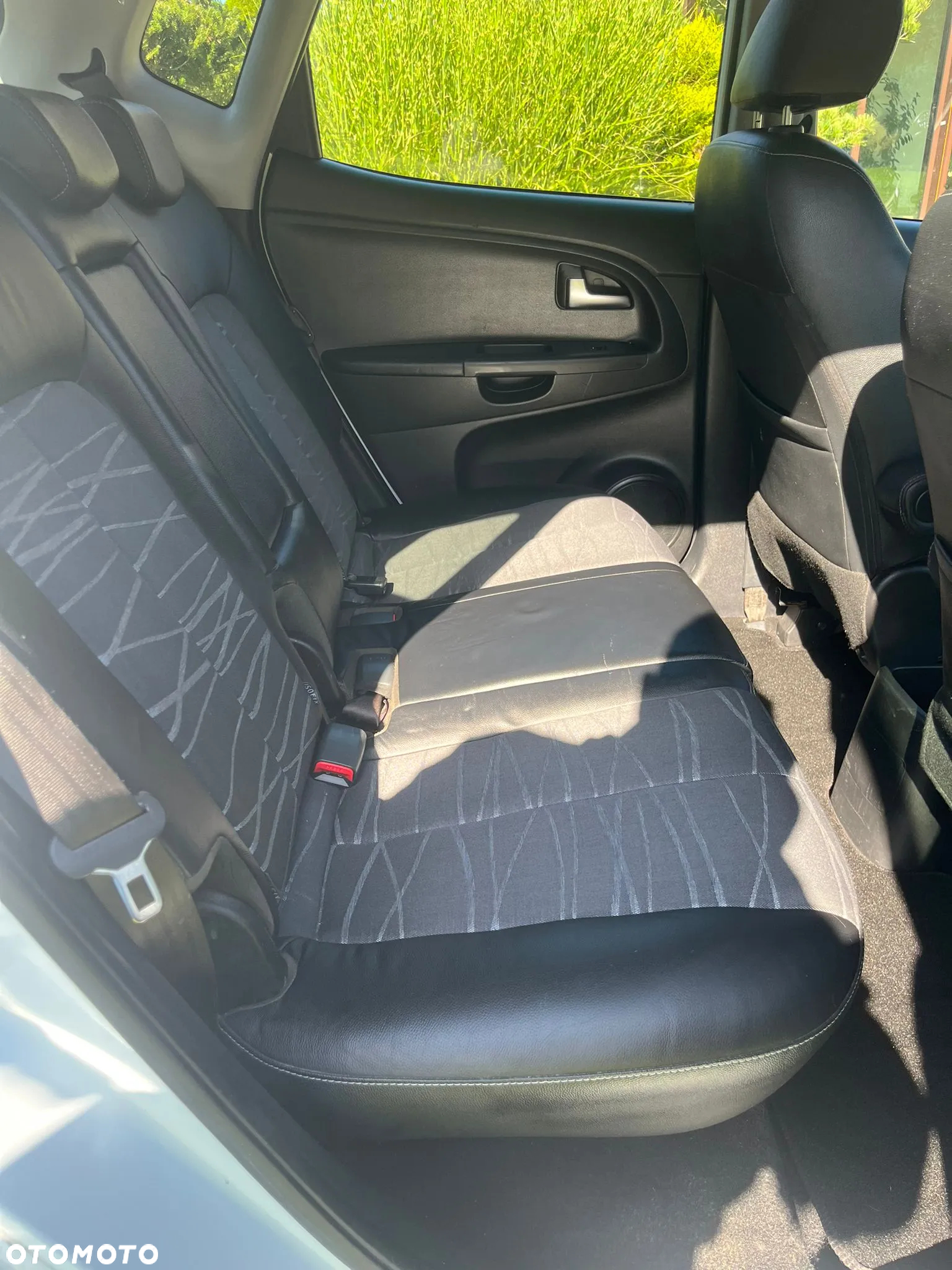 Kia Venga 1.4 Business Line - 16