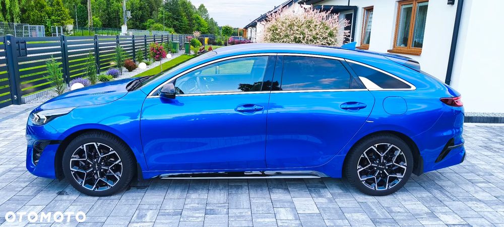Kia ProCeed - 2