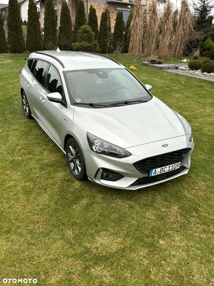 Ford Focus 1.5 EcoBoost ST-Line - 10