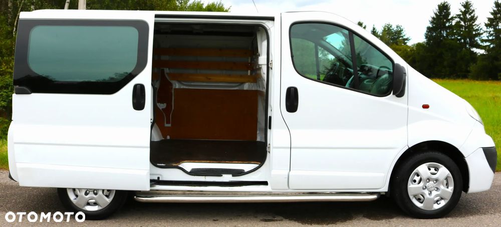 Opel Vivaro - 9