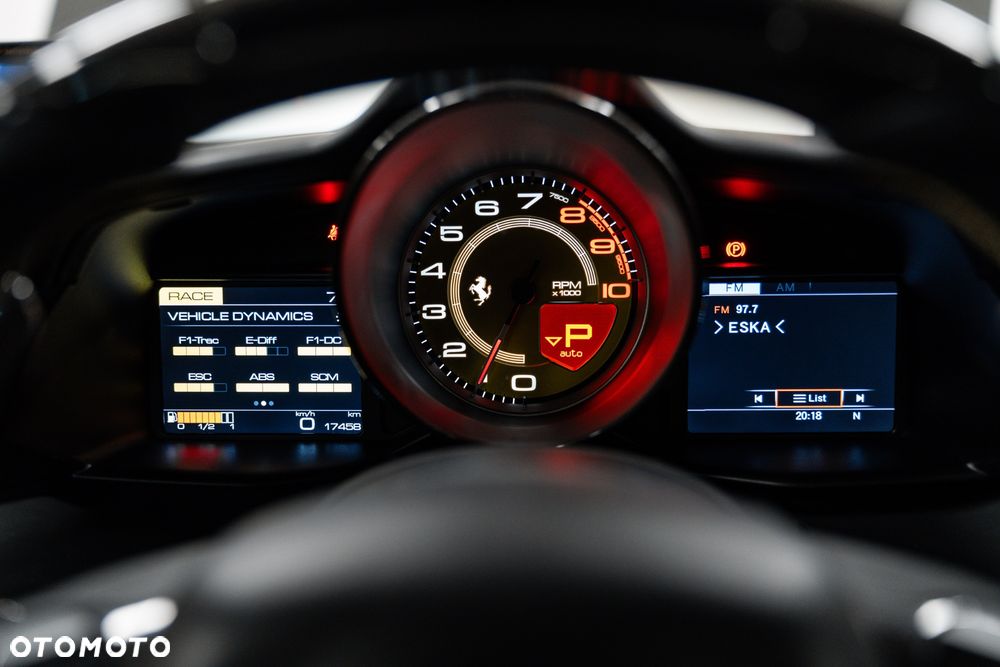 Ferrari 488 - 39