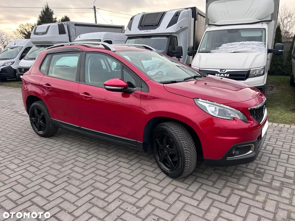 Peugeot 2008 1.2 Pure Tech Style - 5