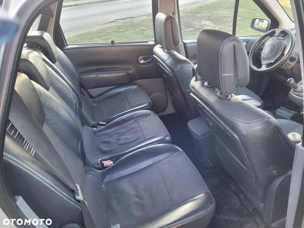 Renault Scenic 2.0 16V Emotion - 6