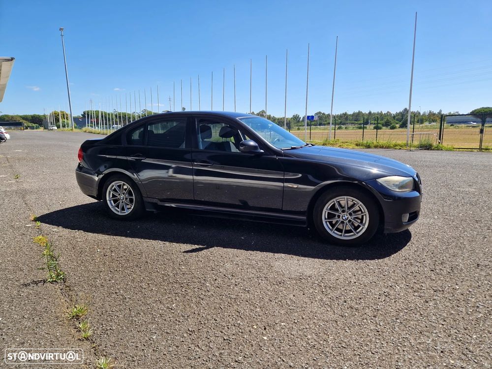 BMW 320 d - 2