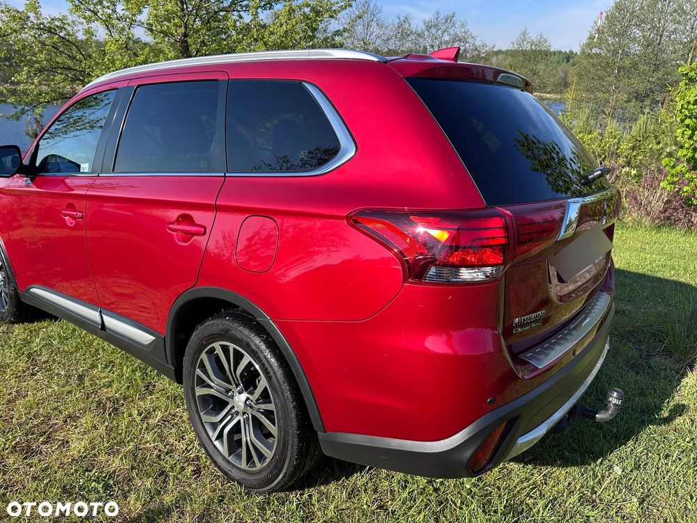 Mitsubishi Outlander 2.0 Intense 4WD CVT - 18