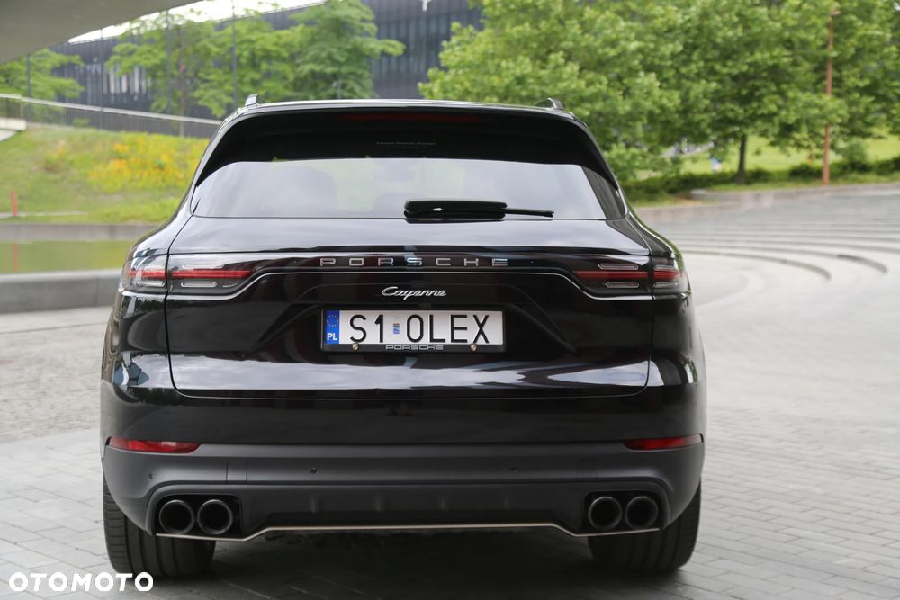 Porsche Cayenne - 11