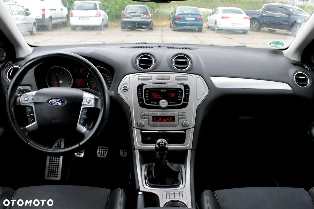 Ford Mondeo 2.0 Sport - 26