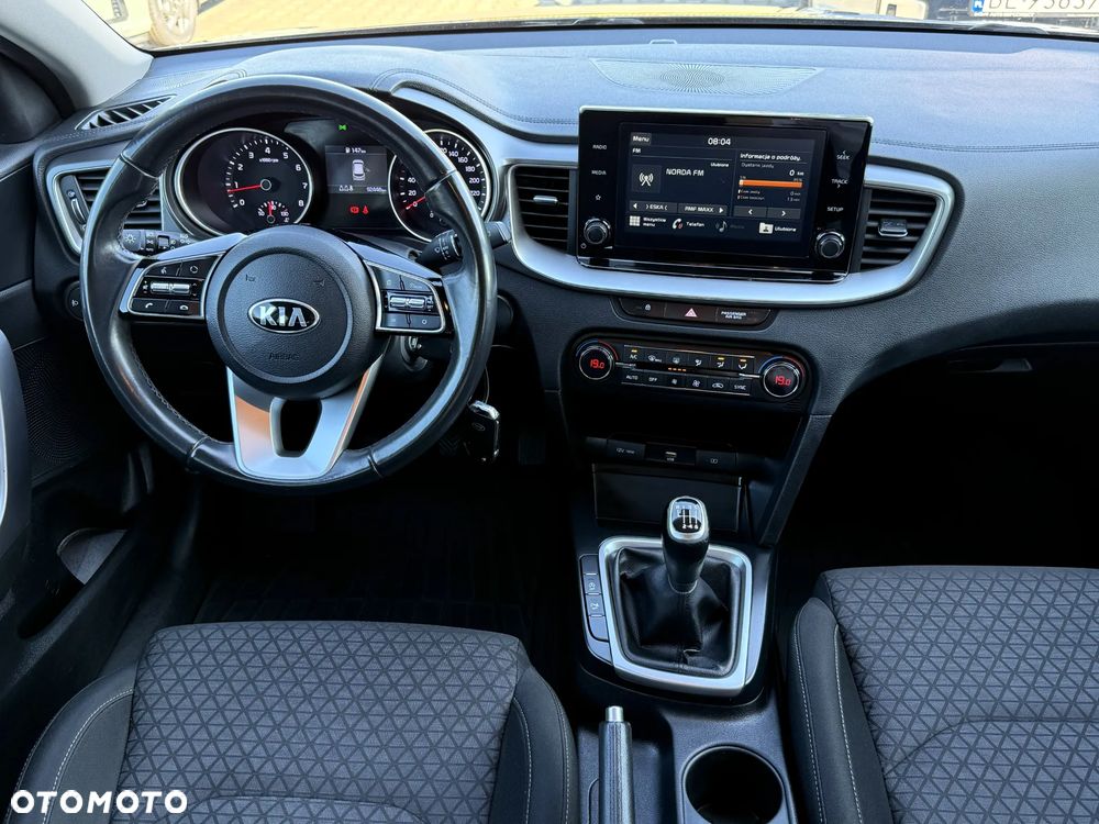 Kia Ceed 1.4 T-GDI M - 19