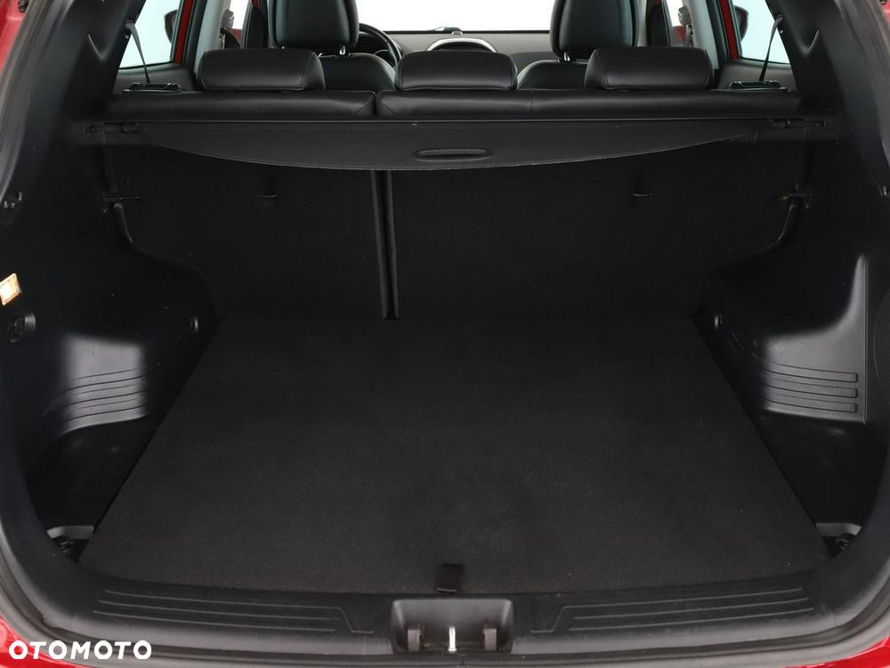 Hyundai ix35 1.6 2WD Fifa World Cup Edition - 21