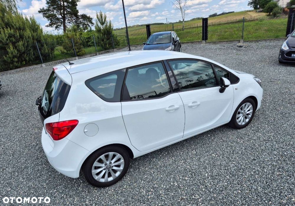 Opel Meriva - 31