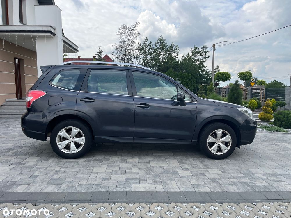 Subaru Forester 2.0 D Exclusive Lineartronic - 13
