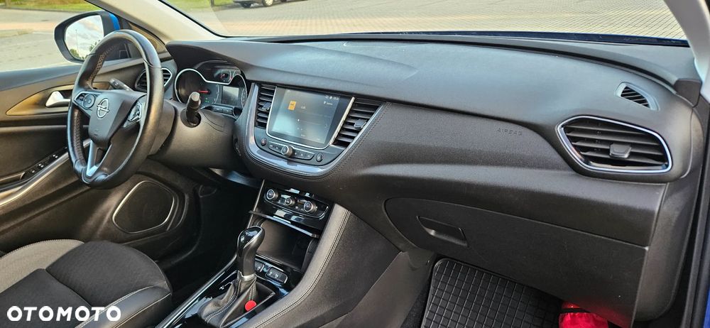 Opel Grandland X 1.2 Start/Stop Automatik Business Edition - 10