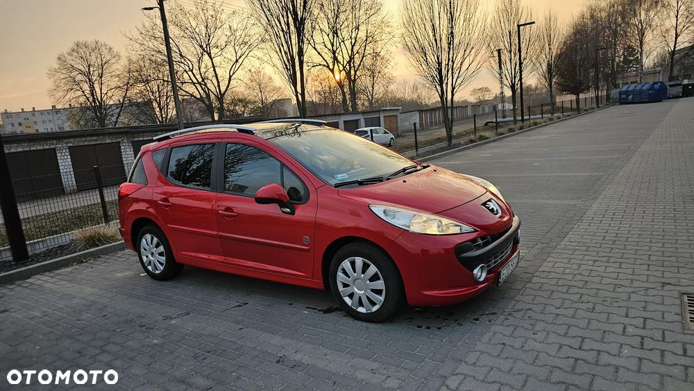 Peugeot 207 - 2