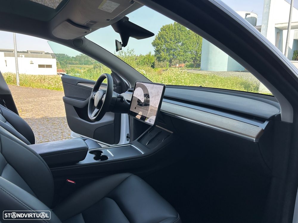 Tesla Model Y Tração Traseira - 19