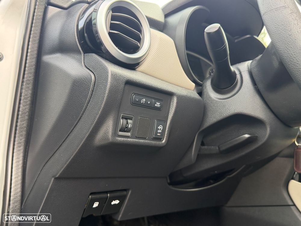 Nissan Micra 1.5 dCi N-Connecta S/S - 31