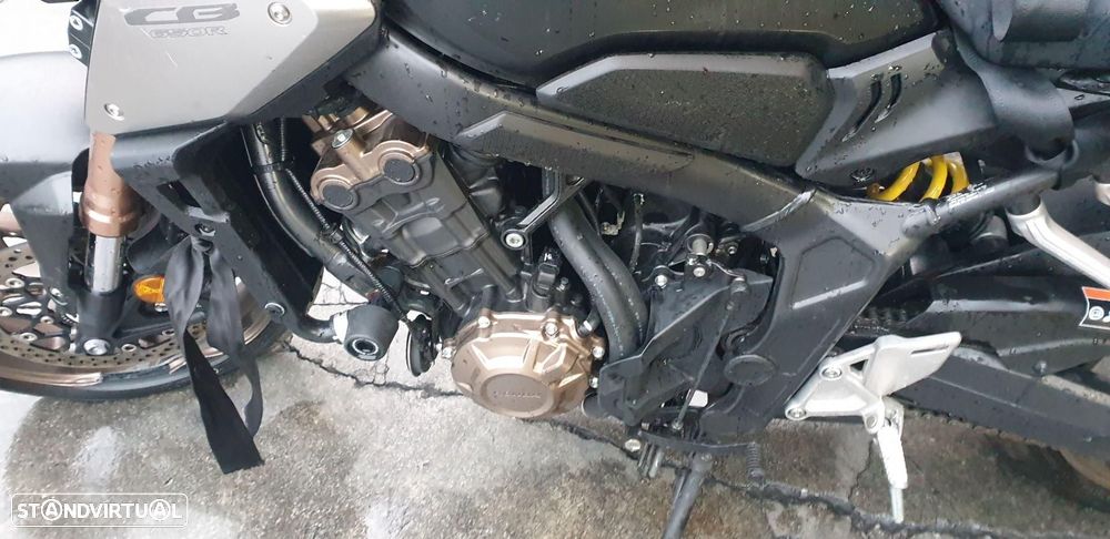 MOTOR COMPLETO HONDA CB 650R REF. RH01E - 1