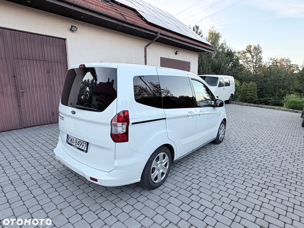 Ford Tourneo Courier 1.5 TDCi Trend - 5
