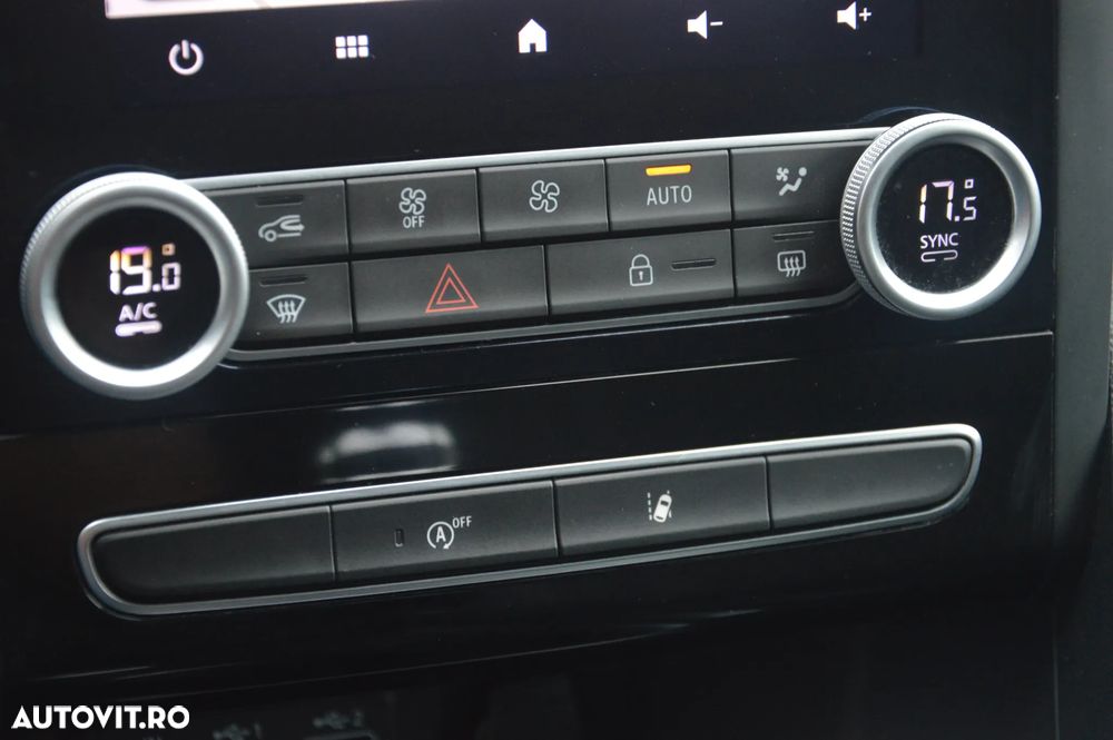 RENAULT Megane 2022 — imagine 30