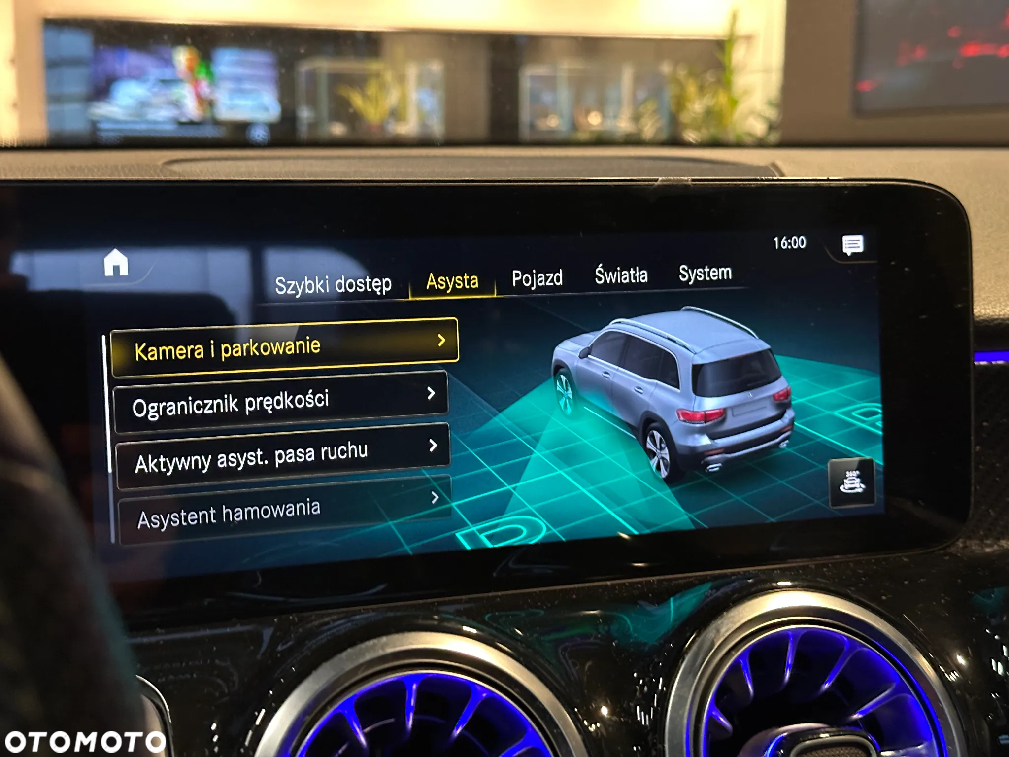 Mercedes-Benz GLB 200 d AMG Line 8G-DCT - 25