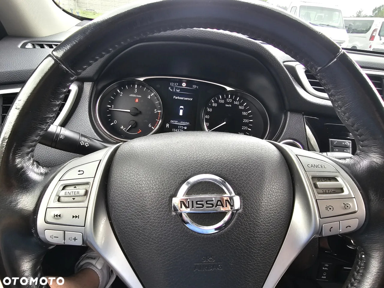 Nissan X-Trail 1.6 DCi Tekna 2WD Xtronic - 36