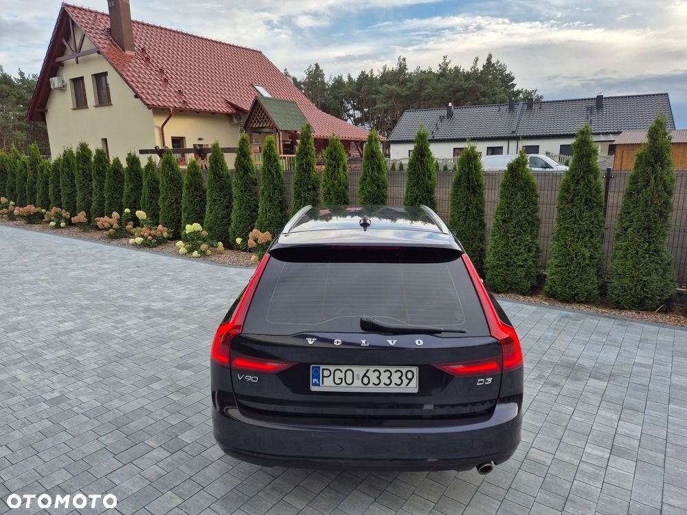 Volvo V90 D3 Momentum Pro - 11