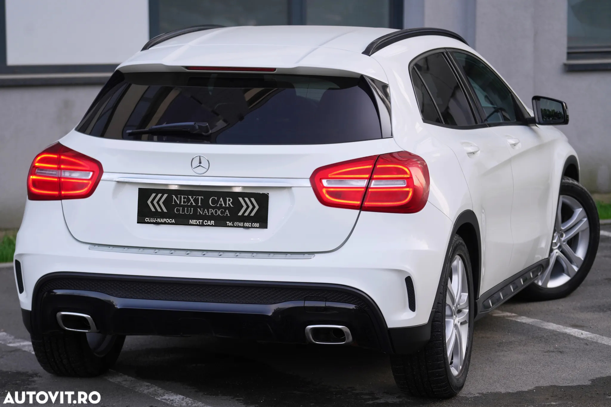 Mercedes-Benz GLA 220 CDI 4Matic 7G-DCT AMG Line - 3