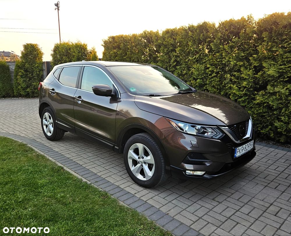 Nissan Qashqai 1.6 dCi Visia S&S - 17