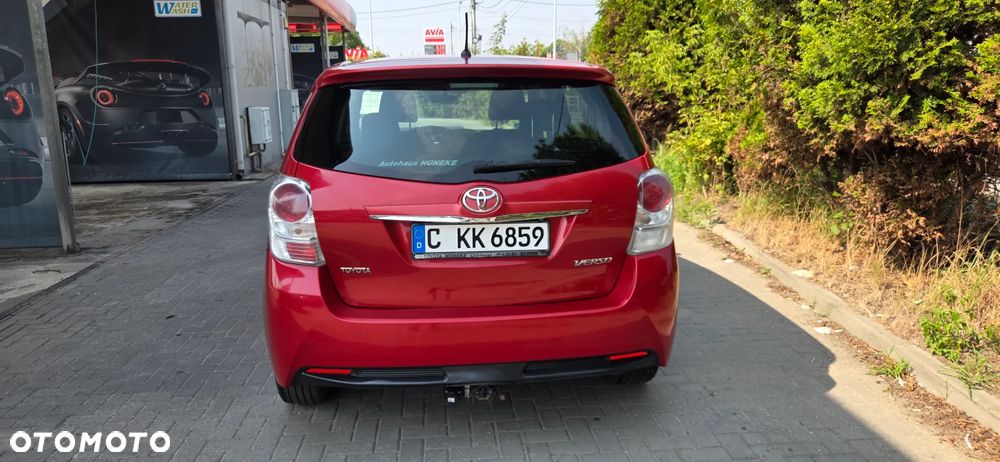 Toyota Verso 2.0 D-4D 5-Sitzer Executive - 13