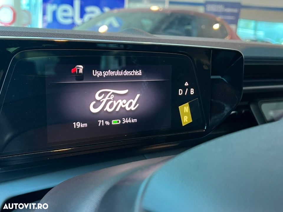 Ford Explorer RWD 52 kWh Standard Range Style - 23