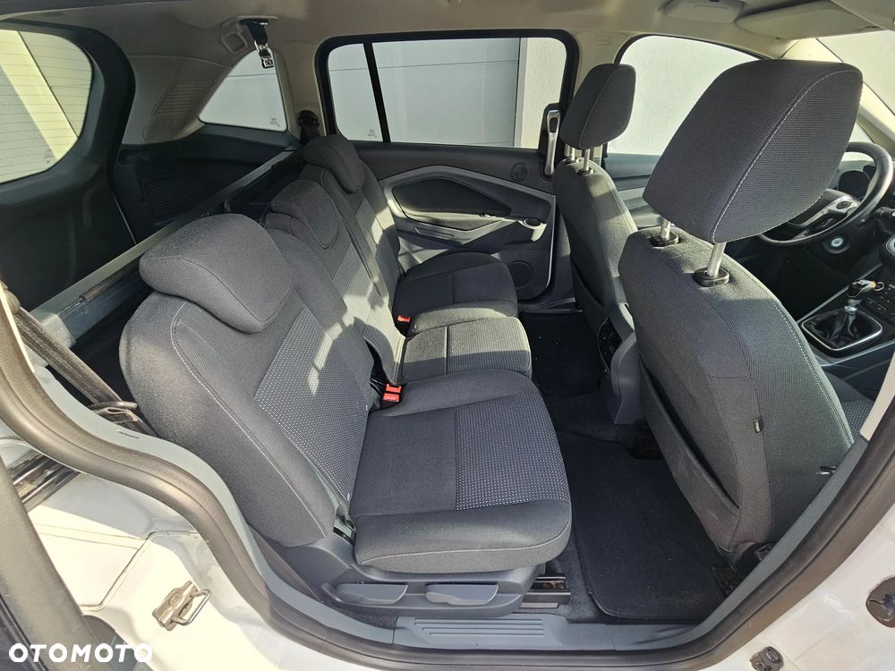 Ford Grand C-MAX 1.6 TDCi Start-Stop-System Champions Edition - 17